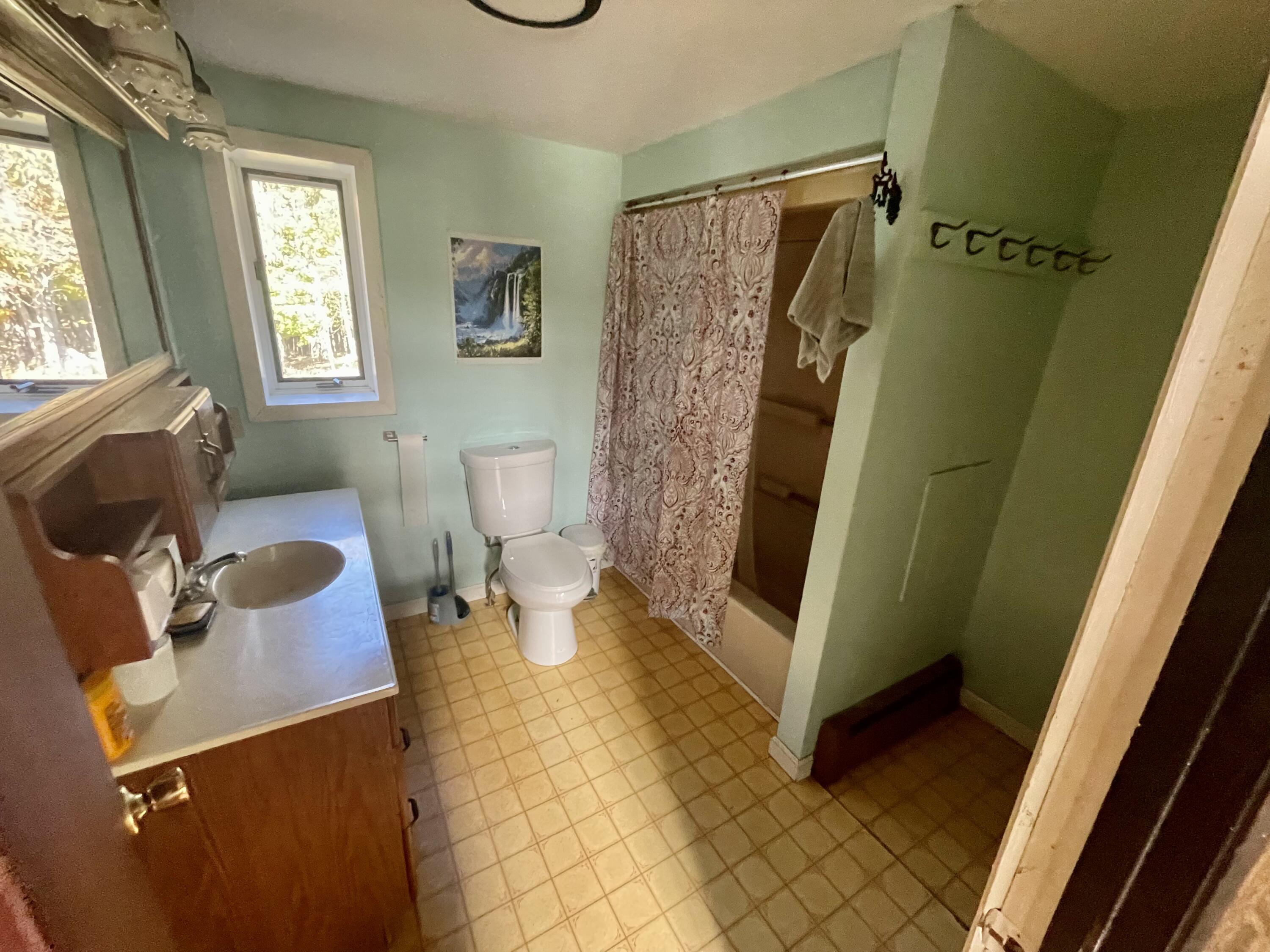 15 Royal Ridge Lane Paris ME 04281