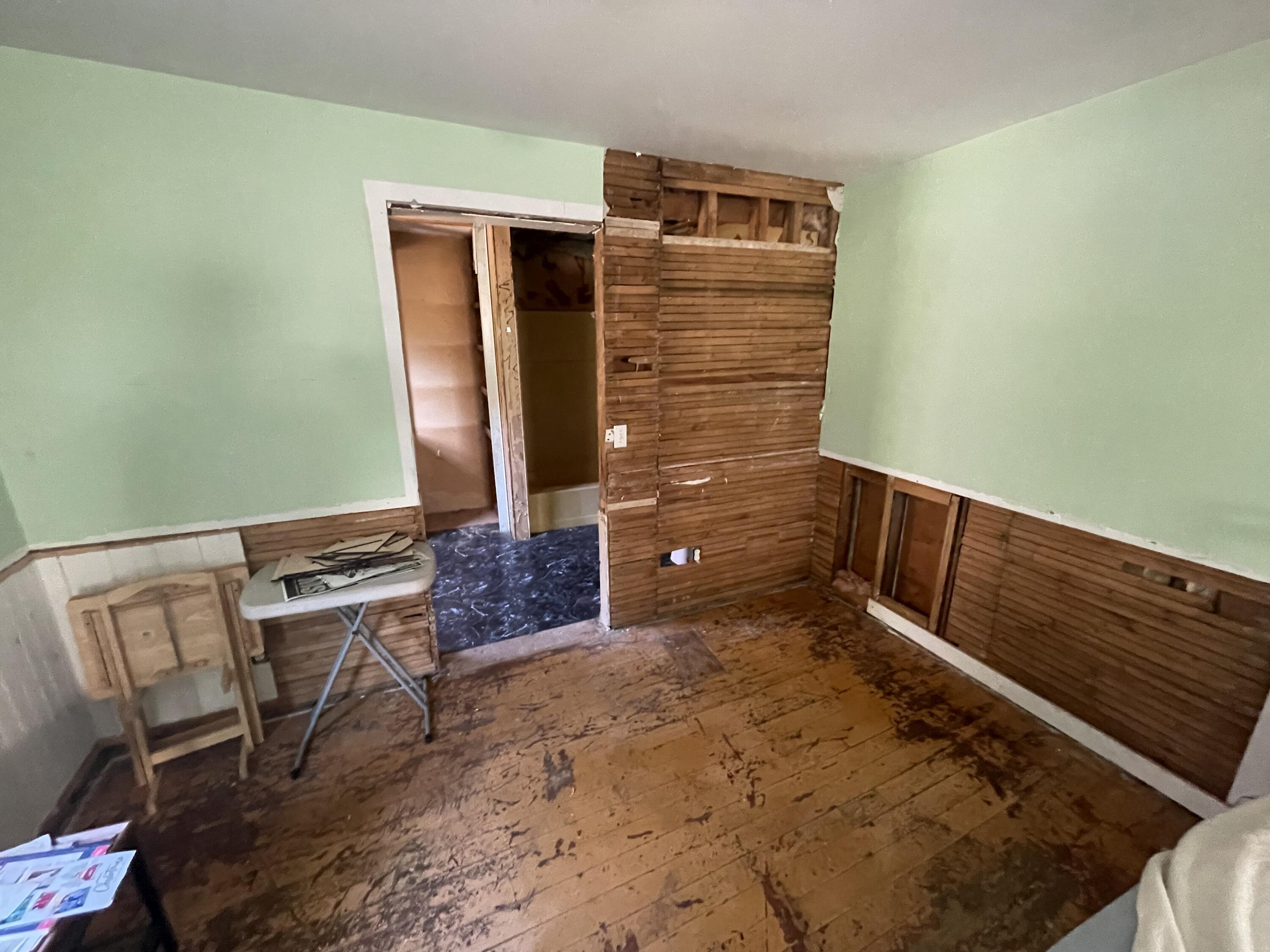 15 Royal Ridge Lane Paris ME 04281