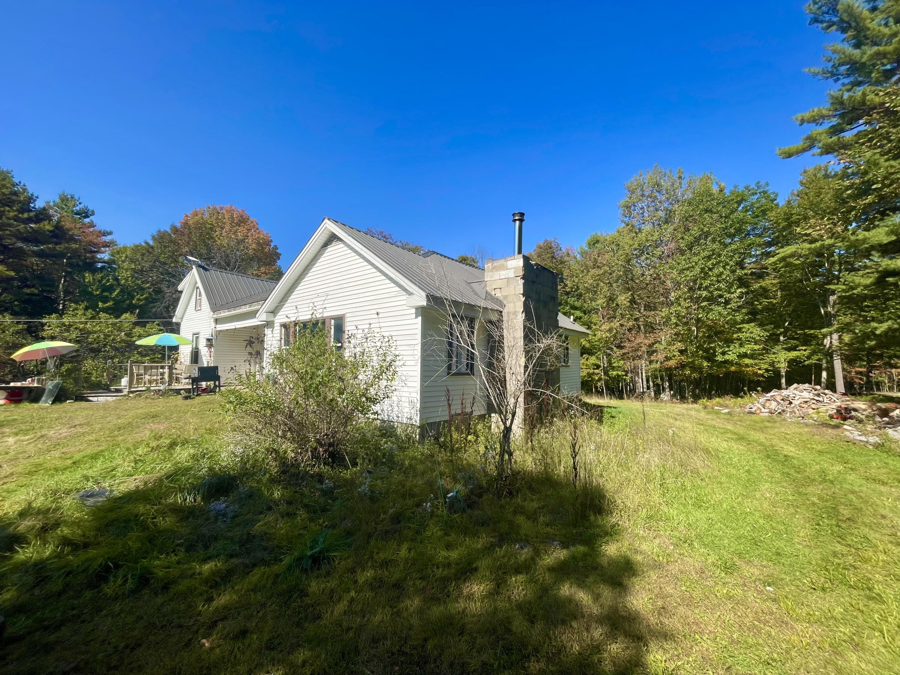 15 Royal Ridge Lane Paris ME 04281