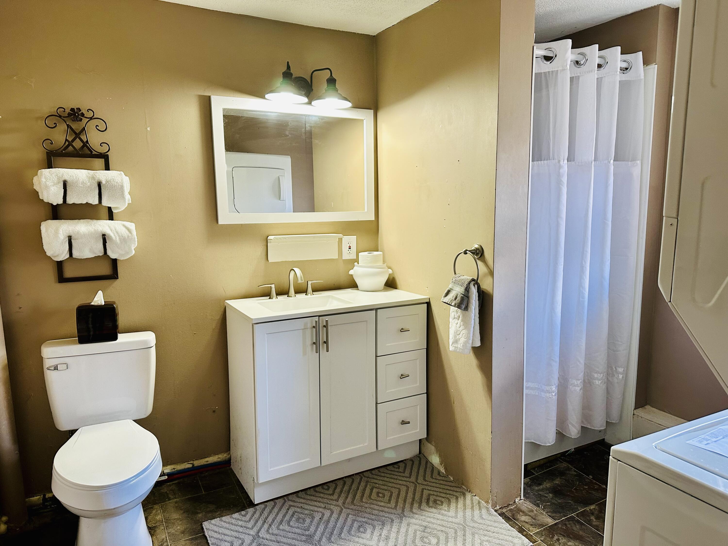 28 Mount Vernon Road Augusta ME 04330