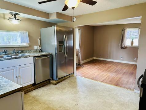 28 Mount Vernon Road Augusta ME 04330