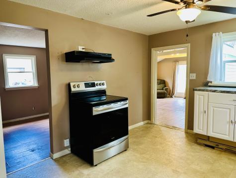 28 Mount Vernon Road Augusta ME 04330