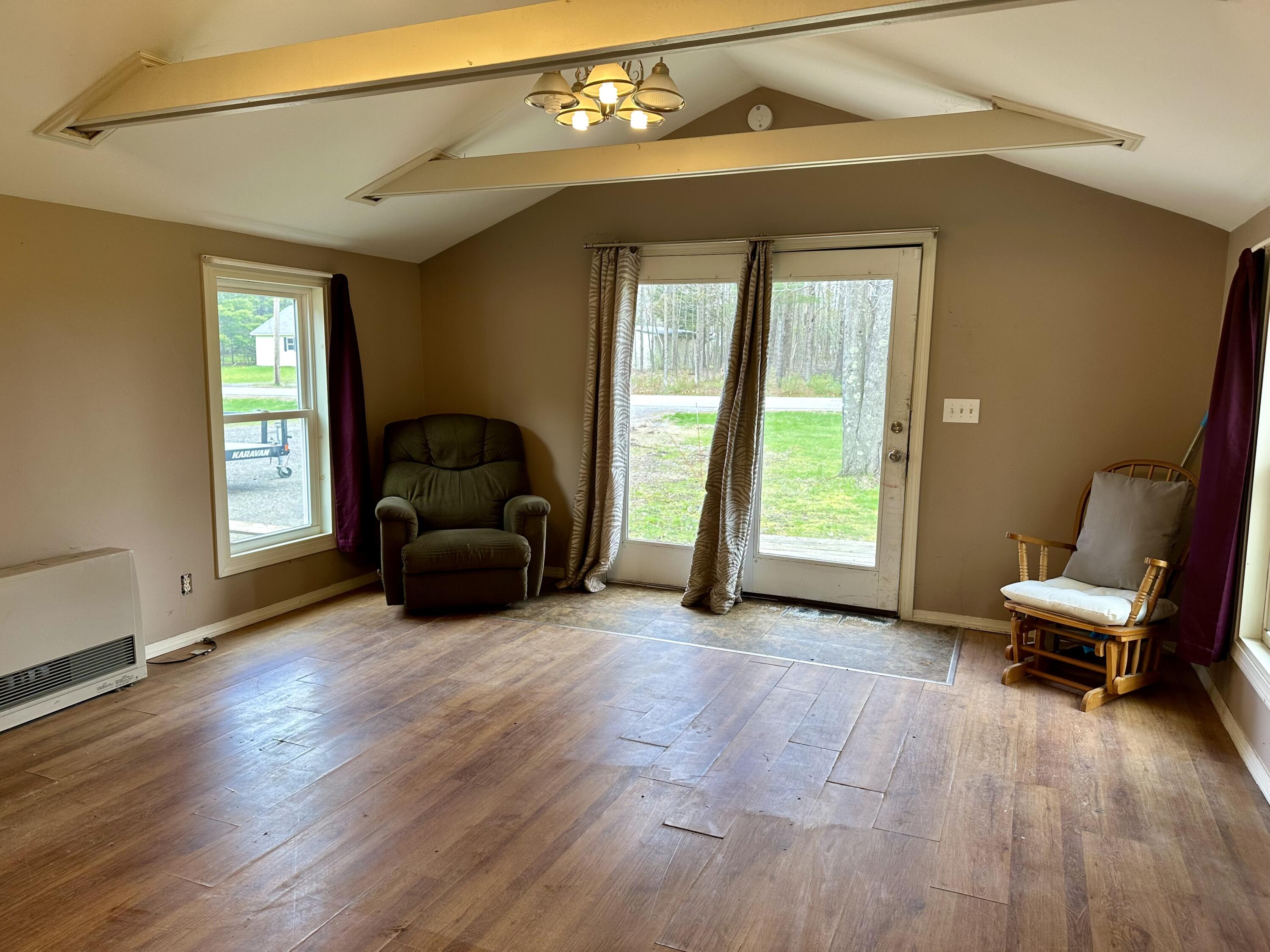 28 Mount Vernon Road Augusta ME 04330