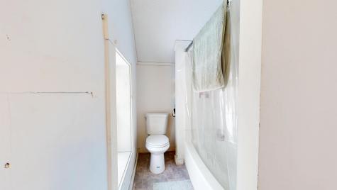 583 Route 106 Leeds ME 04263