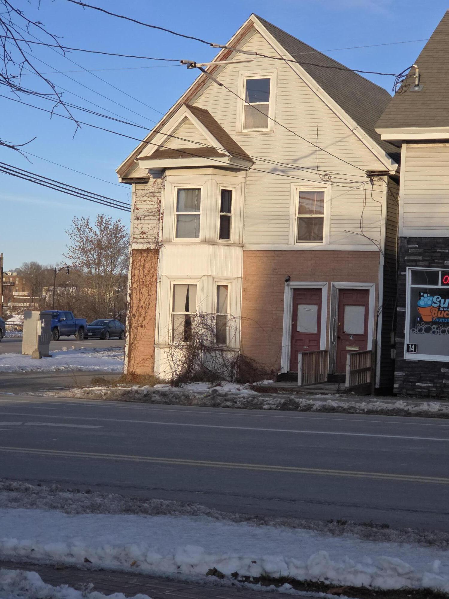 10 N Main Street Brewer ME 04412