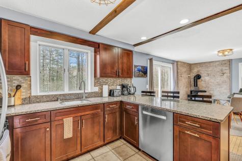 8 Evergreen Drive Freeport ME 04032