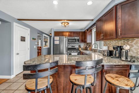 8 Evergreen Drive Freeport ME 04032