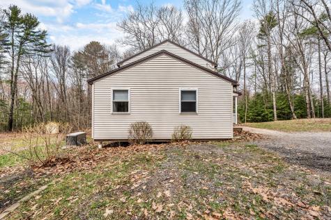 8 Evergreen Drive Freeport ME 04032