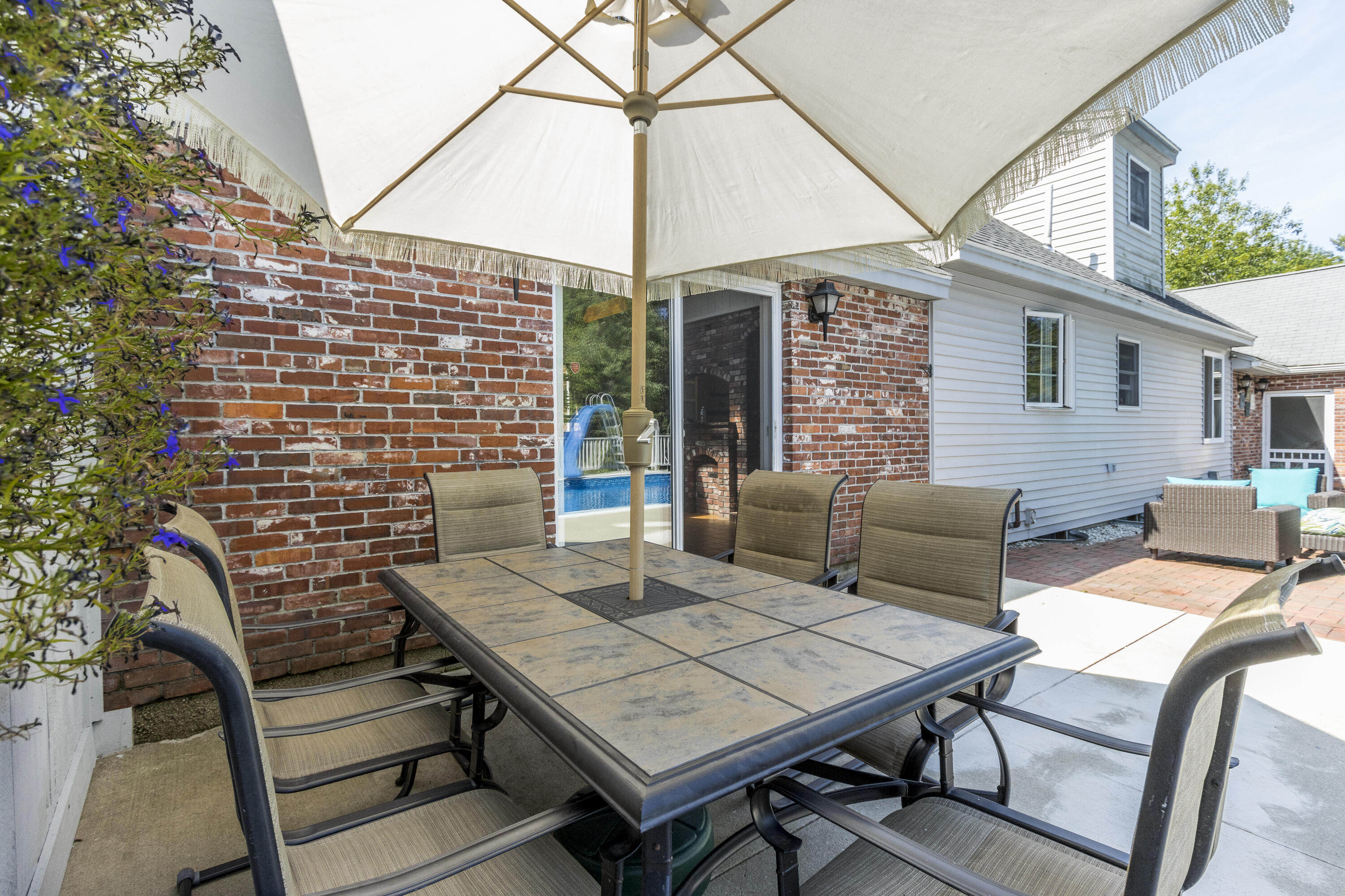 33 Rabbit Road Durham ME 04222