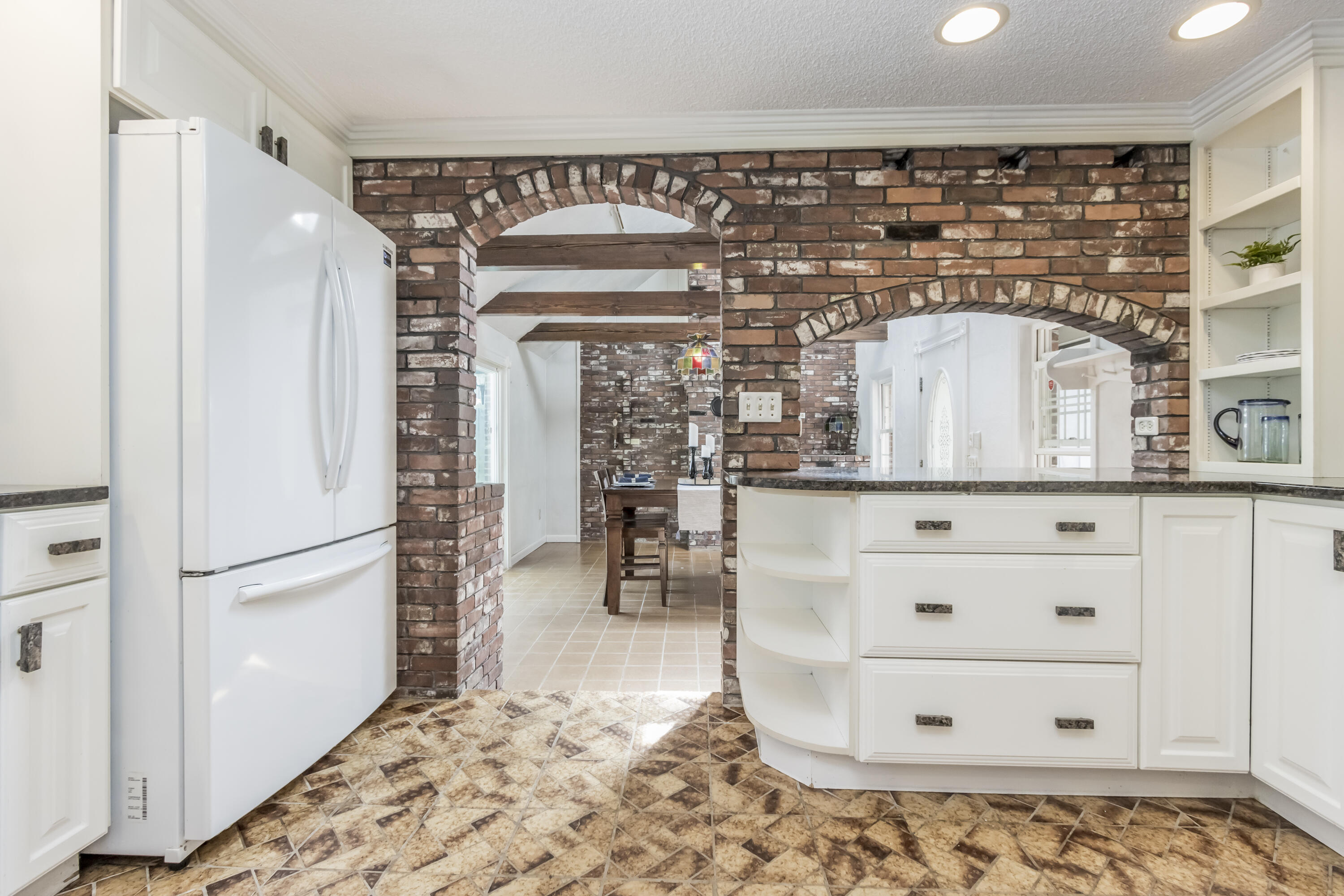 33 Rabbit Road Durham ME 04222