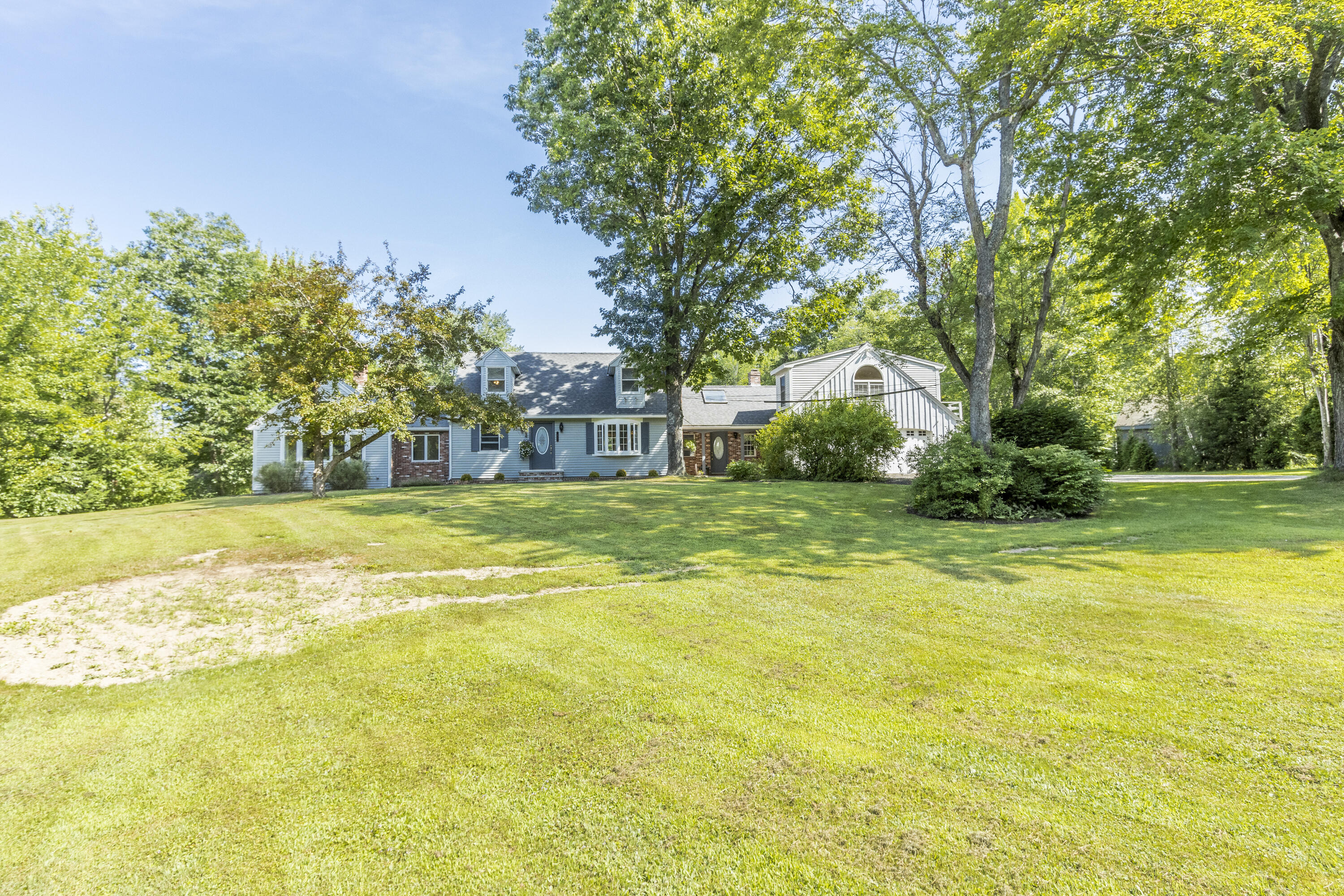 33 Rabbit Road Durham ME 04222