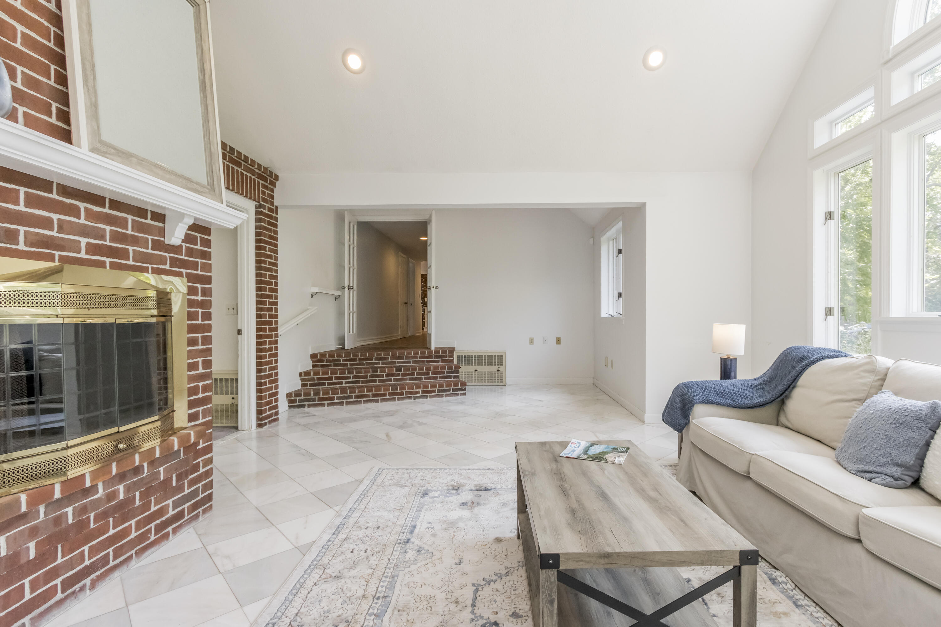 33 Rabbit Road Durham ME 04222