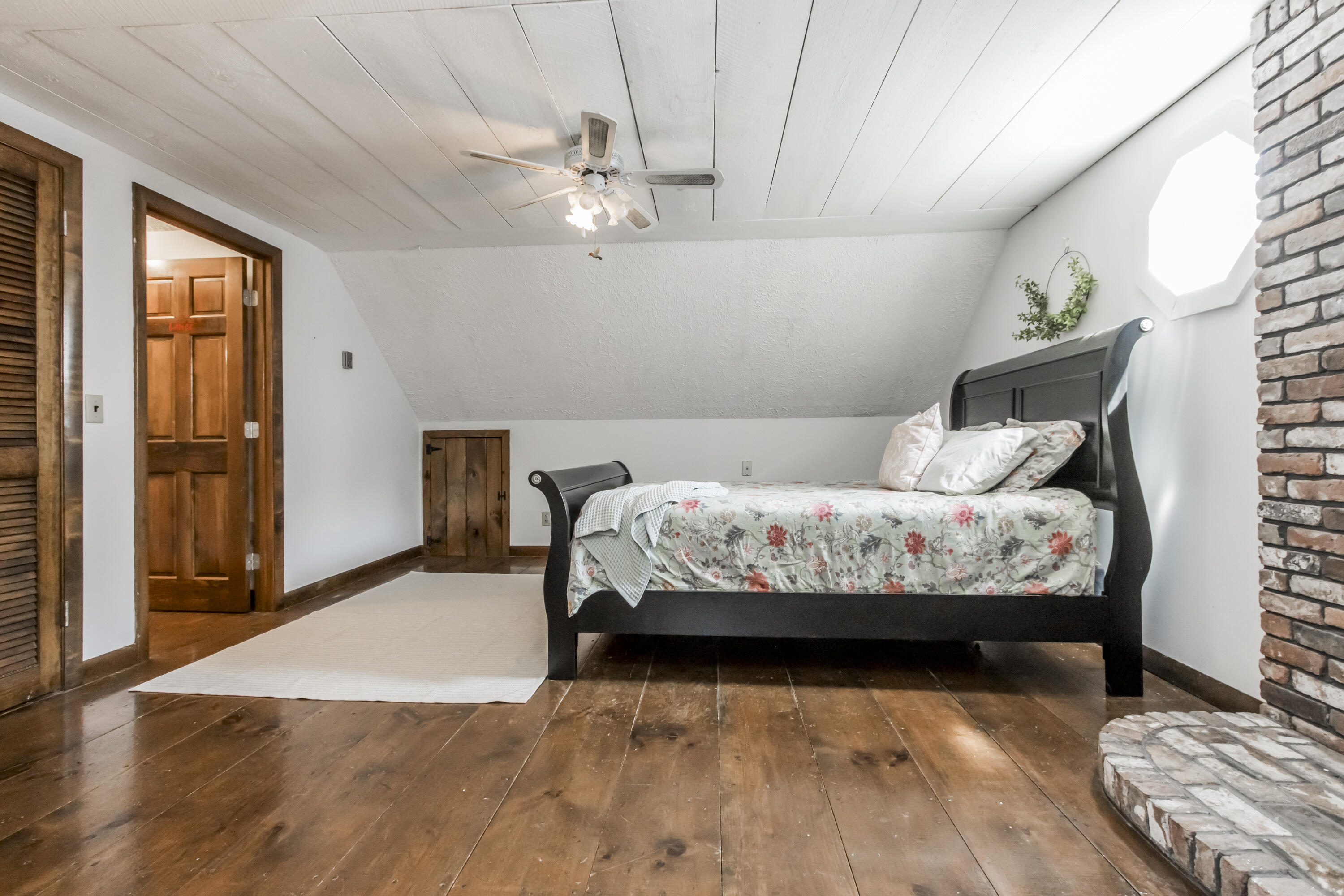 33 Rabbit Road Durham ME 04222