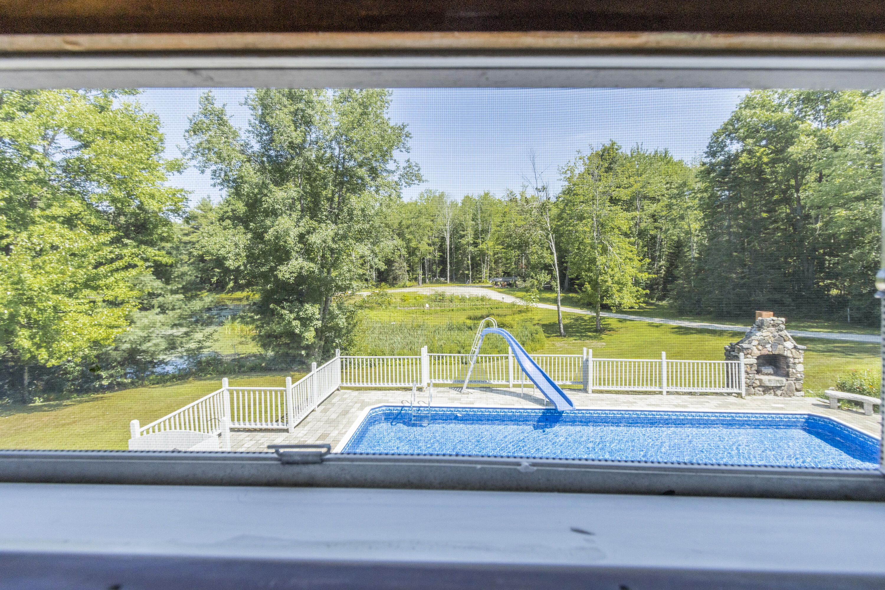 33 Rabbit Road Durham ME 04222