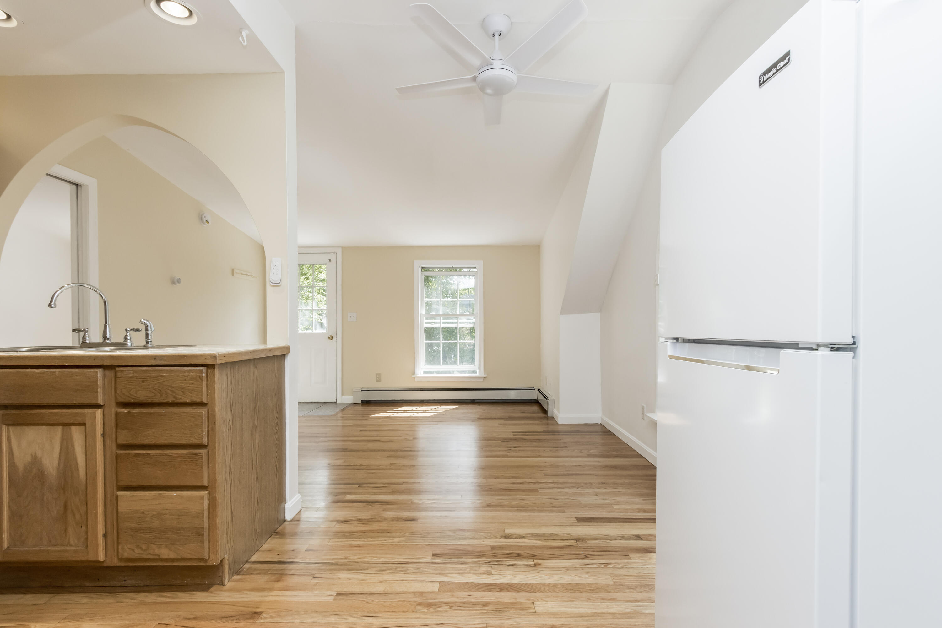 33 Rabbit Road Durham ME 04222