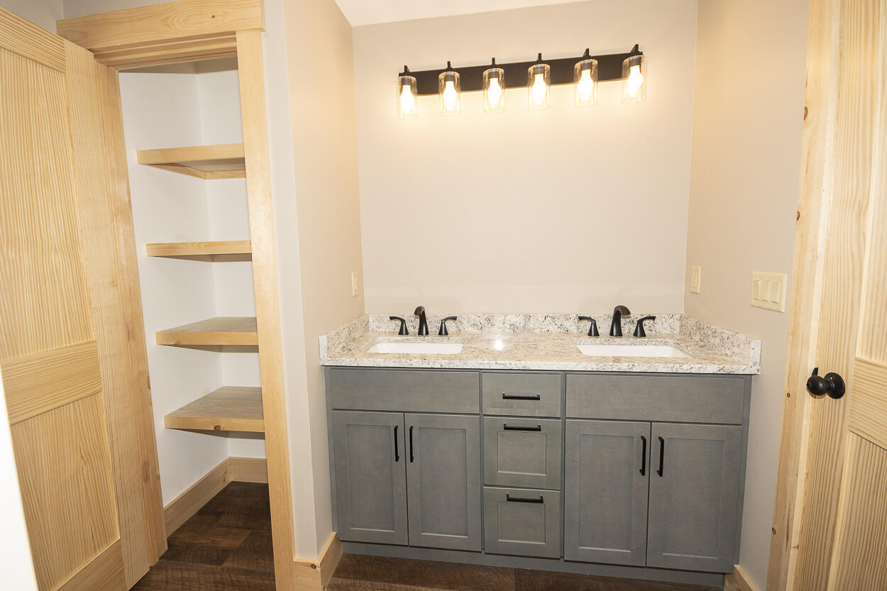 15 Rileys Run Bridgton ME 04009