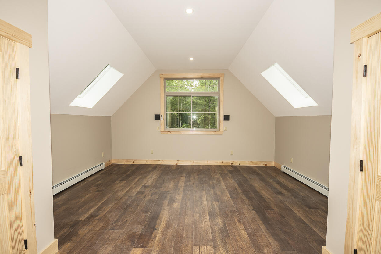 15 Rileys Run Bridgton ME 04009