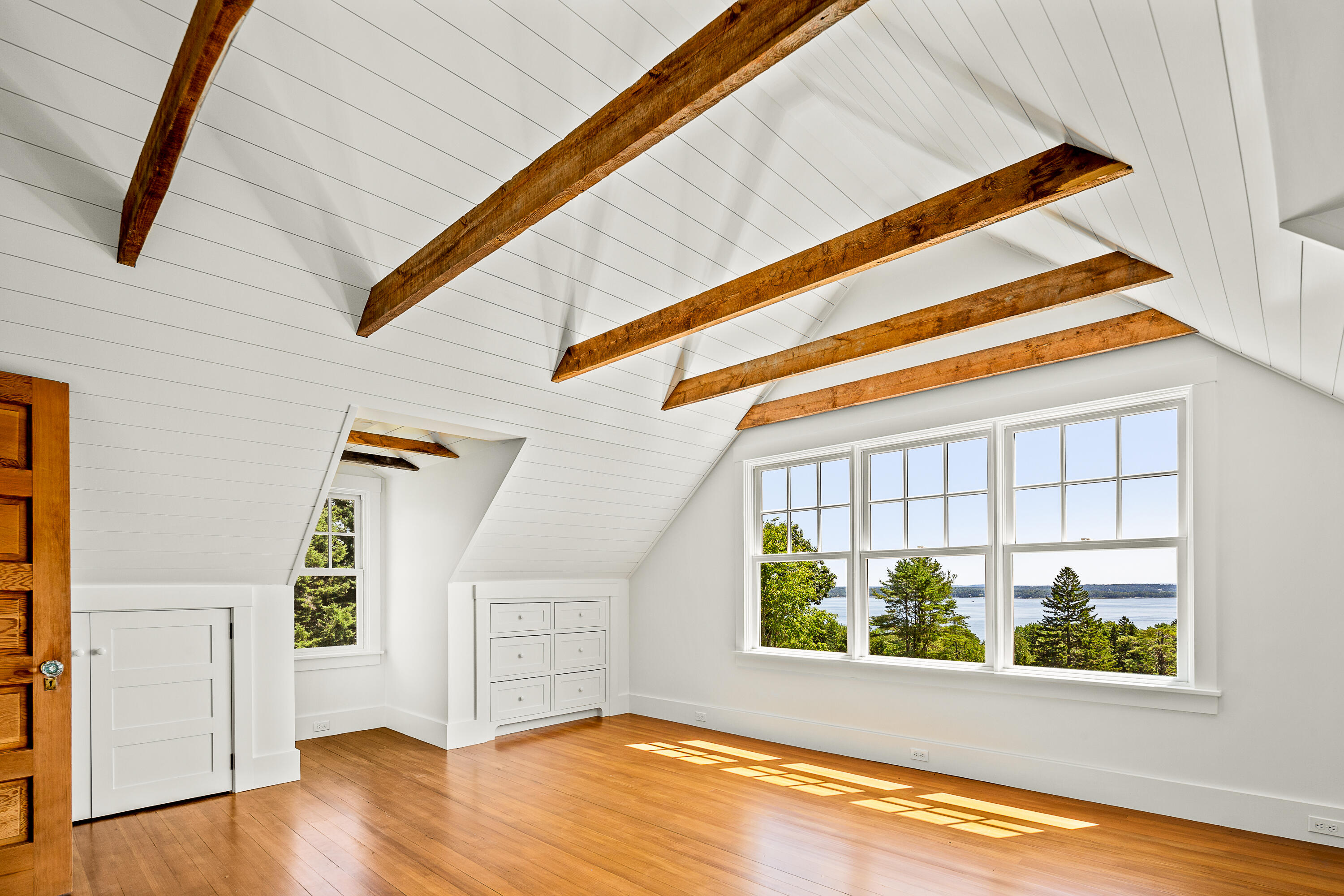 286 Atlantic Highway Northport ME 04849