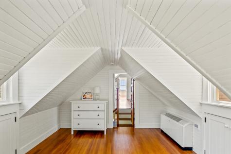 286 Atlantic Highway Northport ME 04849