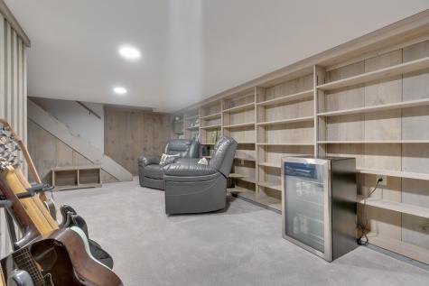 10 Pine Mountain Road York ME 03902