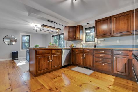 10 Pine Mountain Road York ME 03902