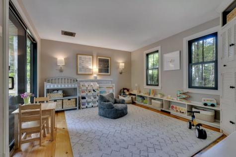 10 Pine Mountain Road York ME 03902