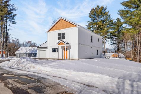 11 Village Green Circle Oakland ME 04963