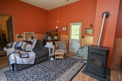 29 Rutland Road Troy ME 04987