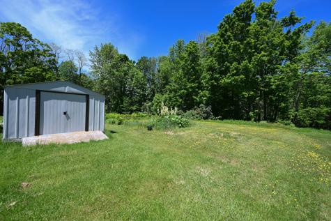 29 Rutland Road Troy ME 04987