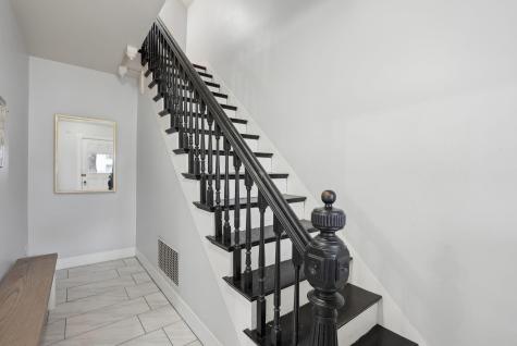 1756 Washington Avenue Portland ME 04103