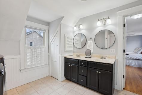 1756 Washington Avenue Portland ME 04103