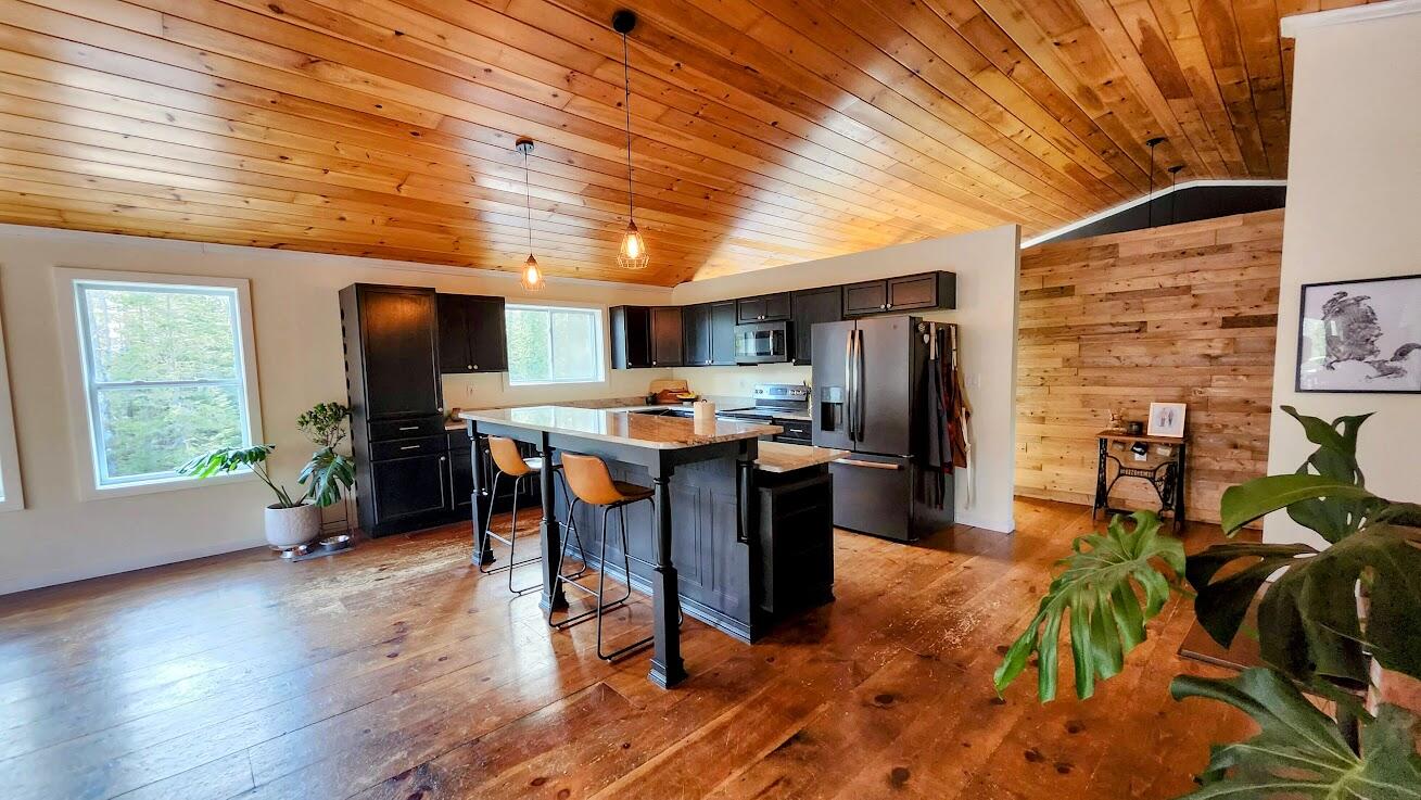 28 Taylor Road Greenbush ME 04418