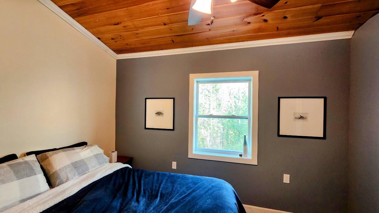 28 Taylor Road Greenbush ME 04418