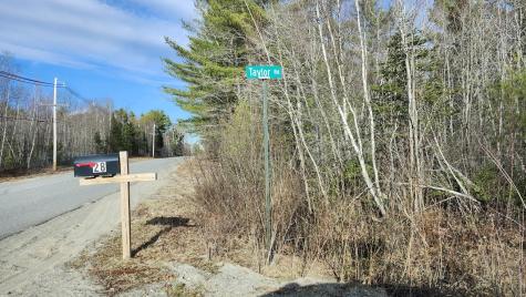 28 Taylor Road Greenbush ME 04418