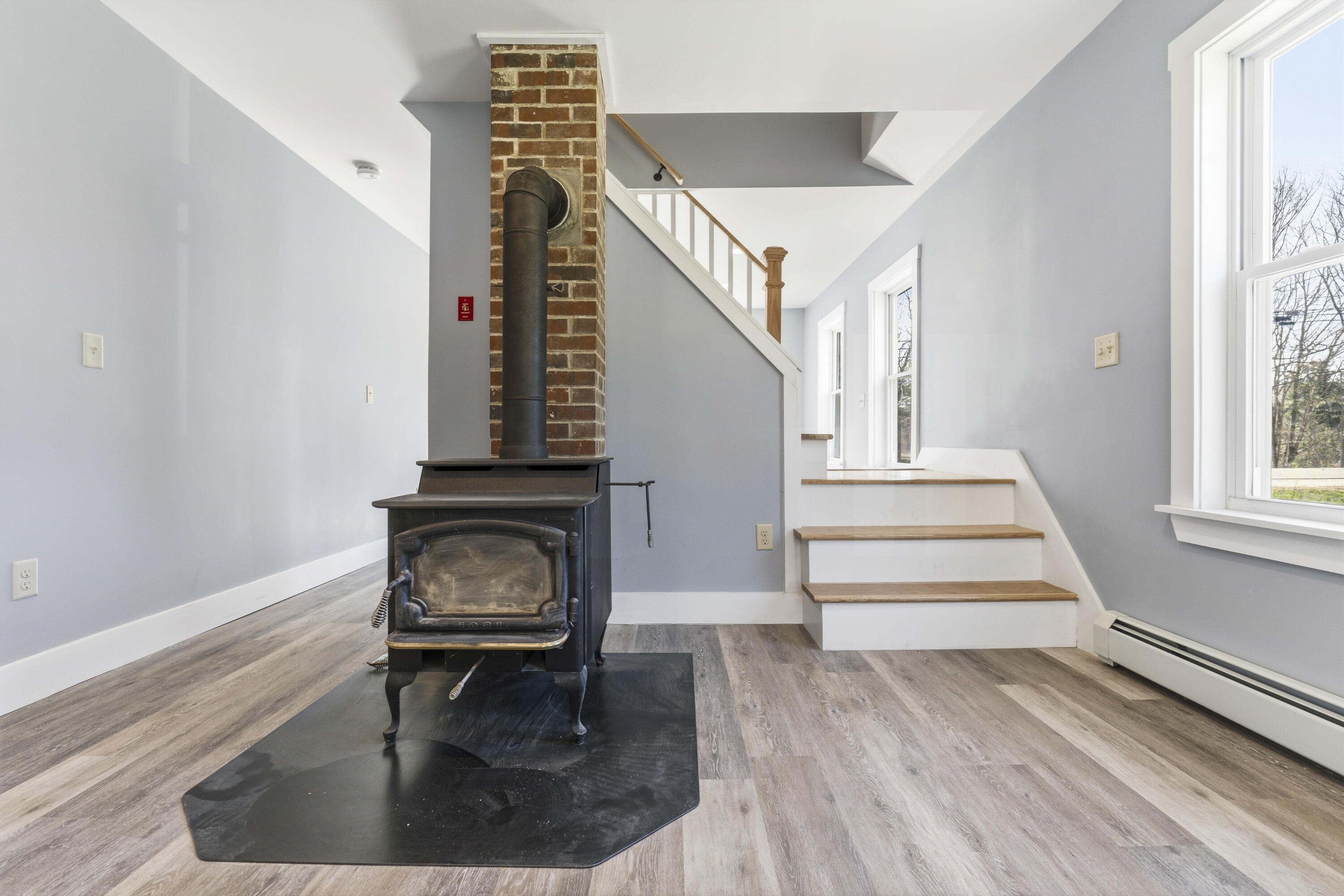 222 River Road Richmond ME 04357