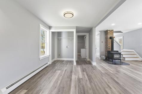 222 River Road Richmond ME 04357