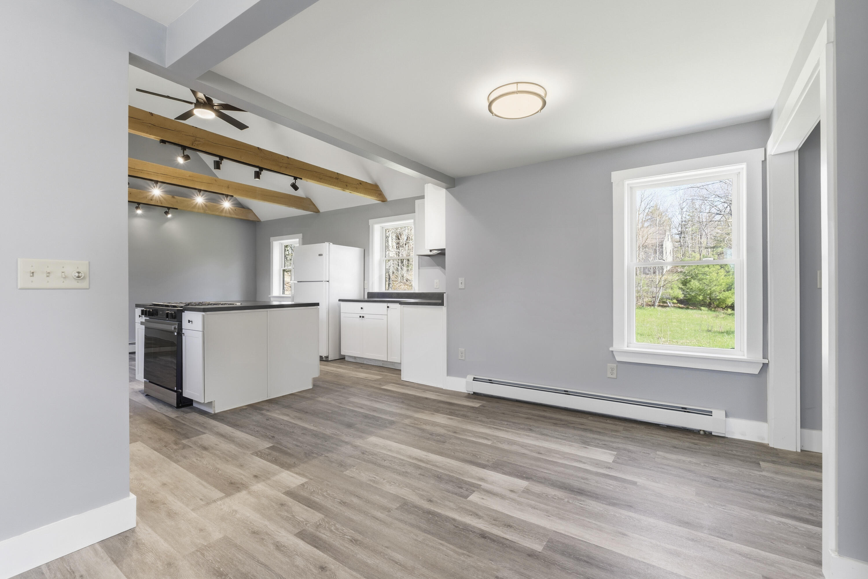 222 River Road Richmond ME 04357