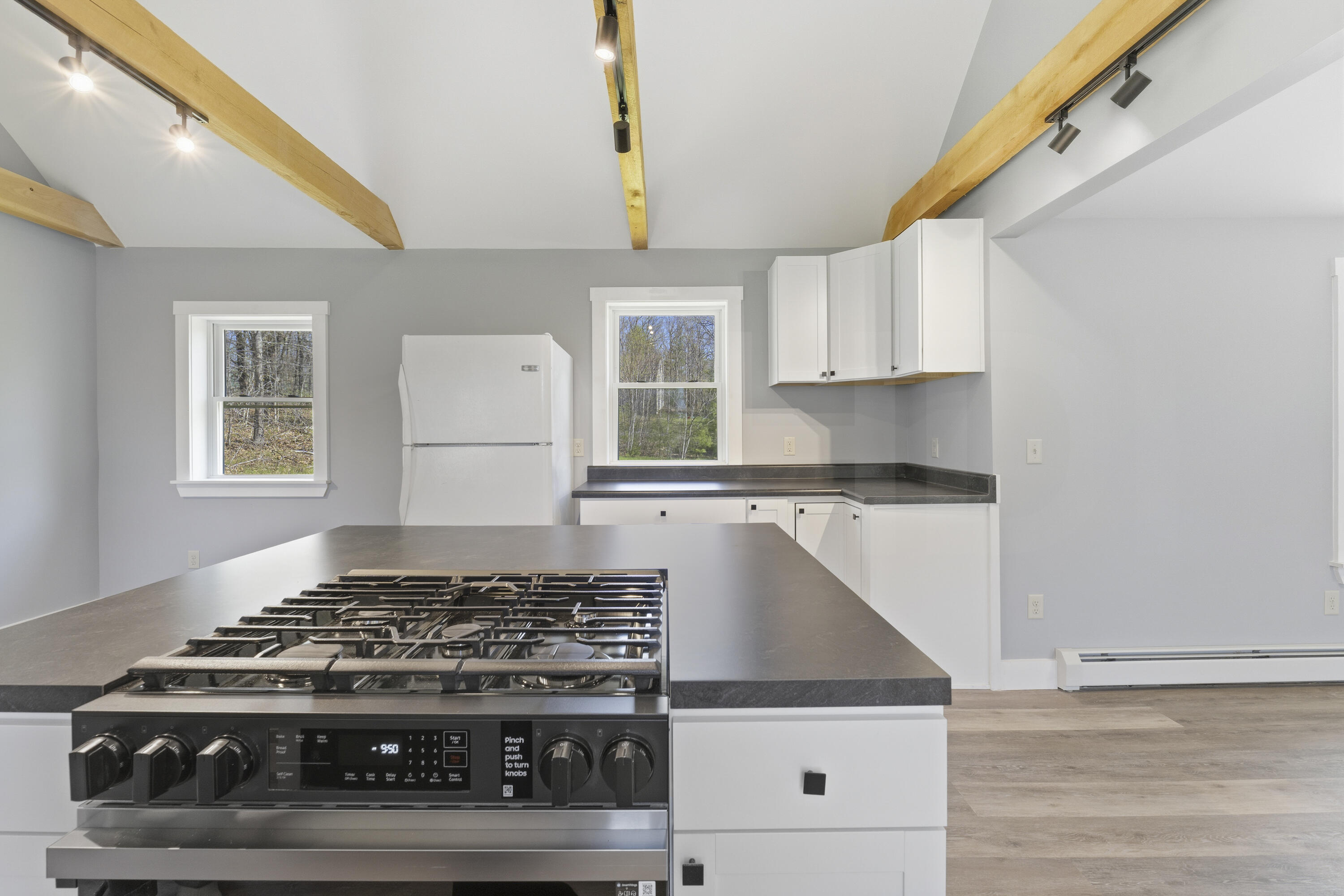 222 River Road Richmond ME 04357