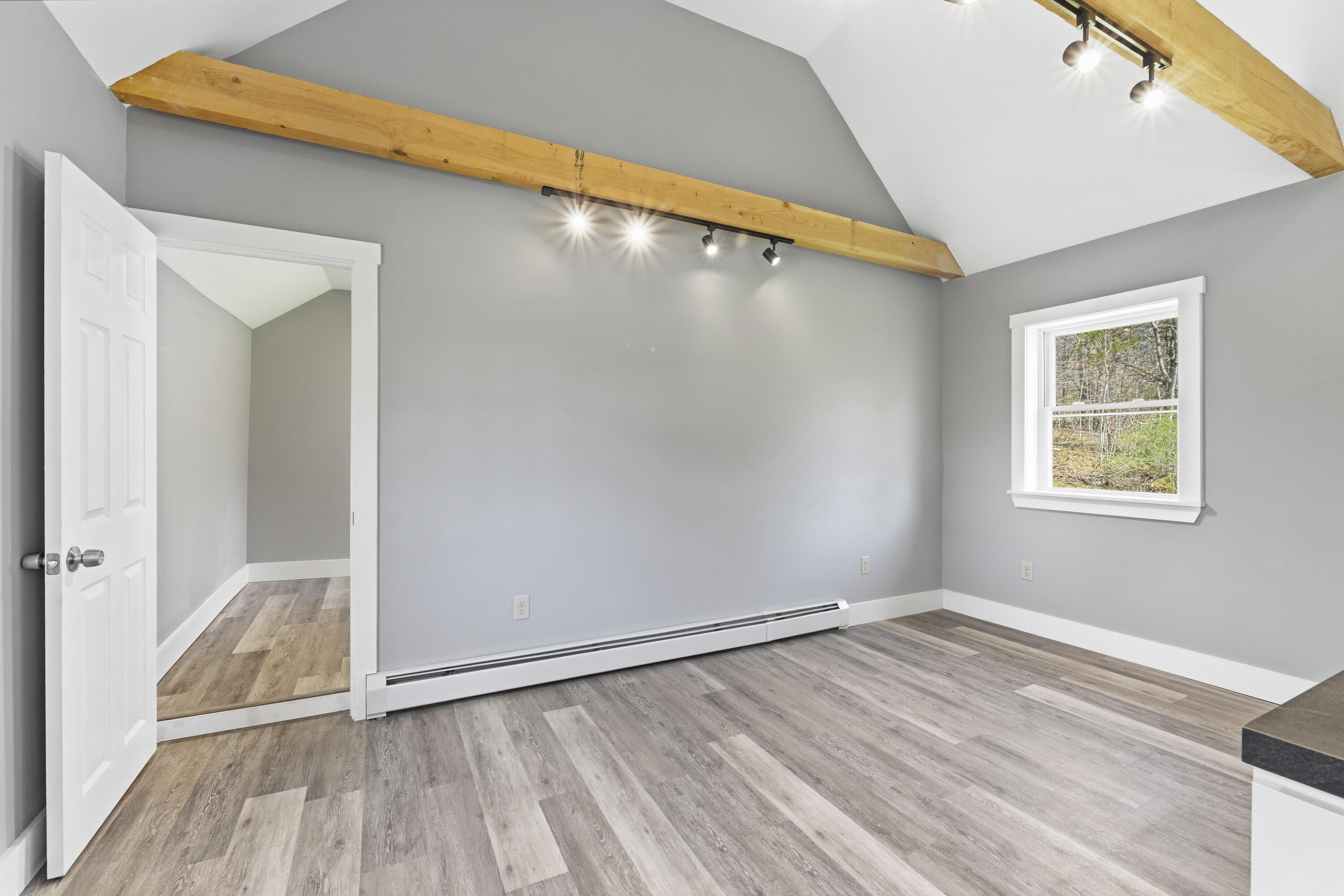 222 River Road Richmond ME 04357