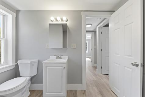 222 River Road Richmond ME 04357