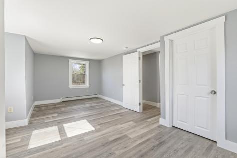 222 River Road Richmond ME 04357