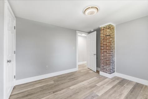 222 River Road Richmond ME 04357