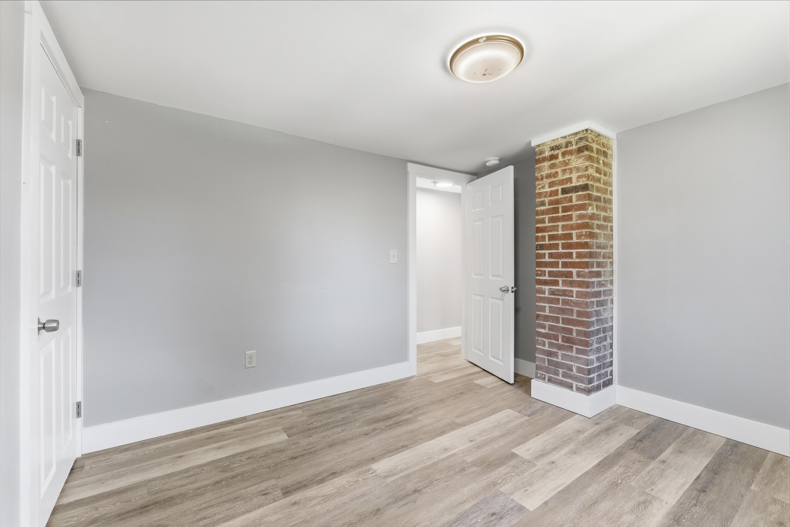 222 River Road Richmond ME 04357