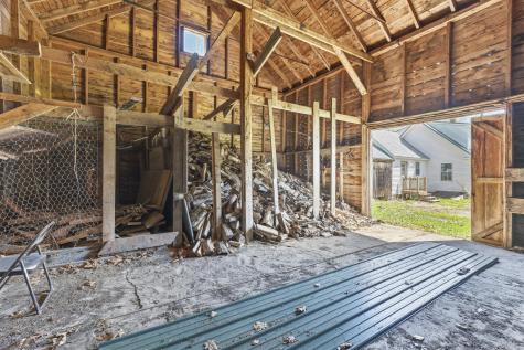 222 River Road Richmond ME 04357