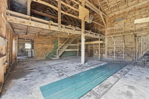 222 River Road Richmond ME 04357