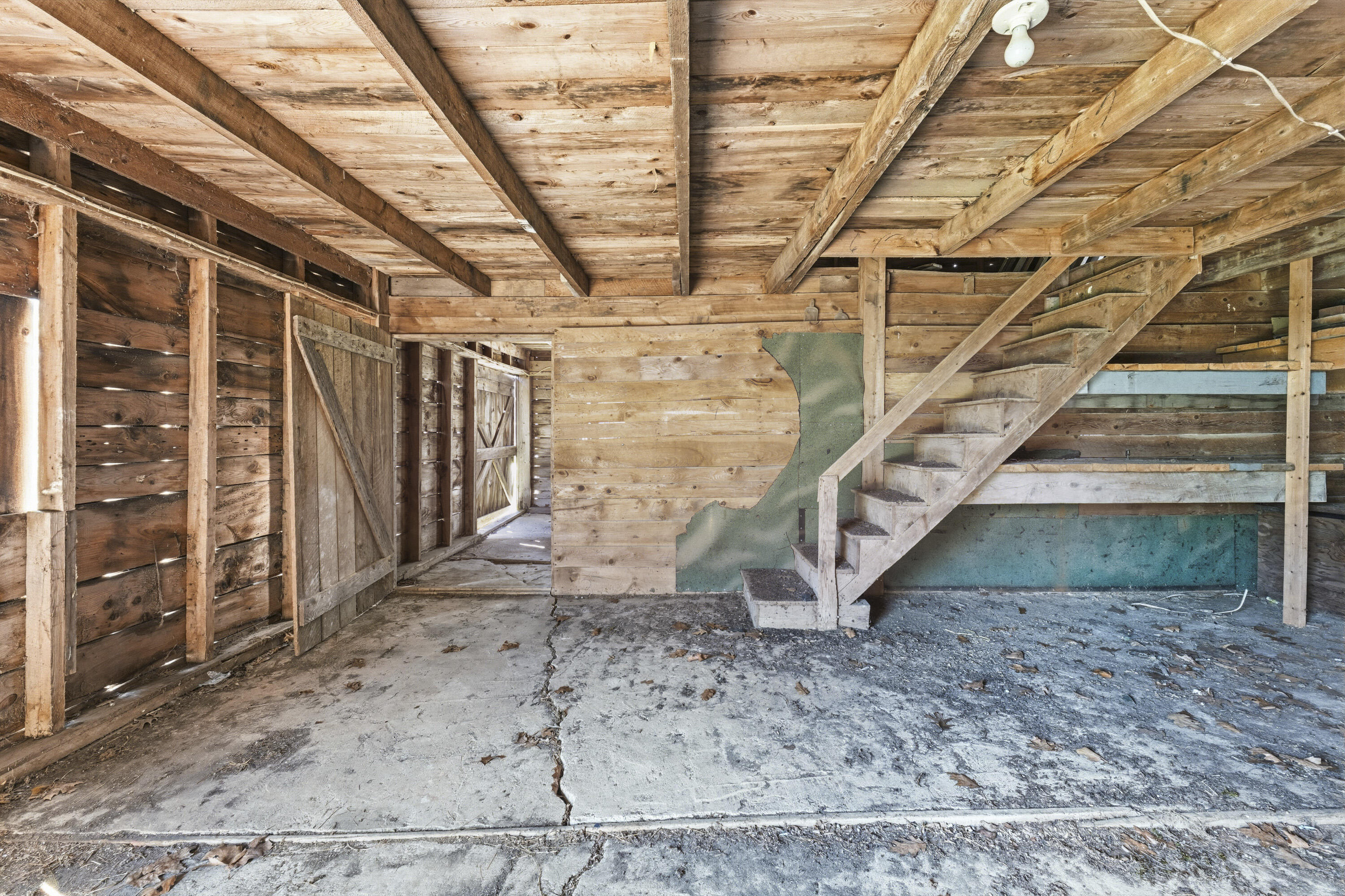 222 River Road Richmond ME 04357