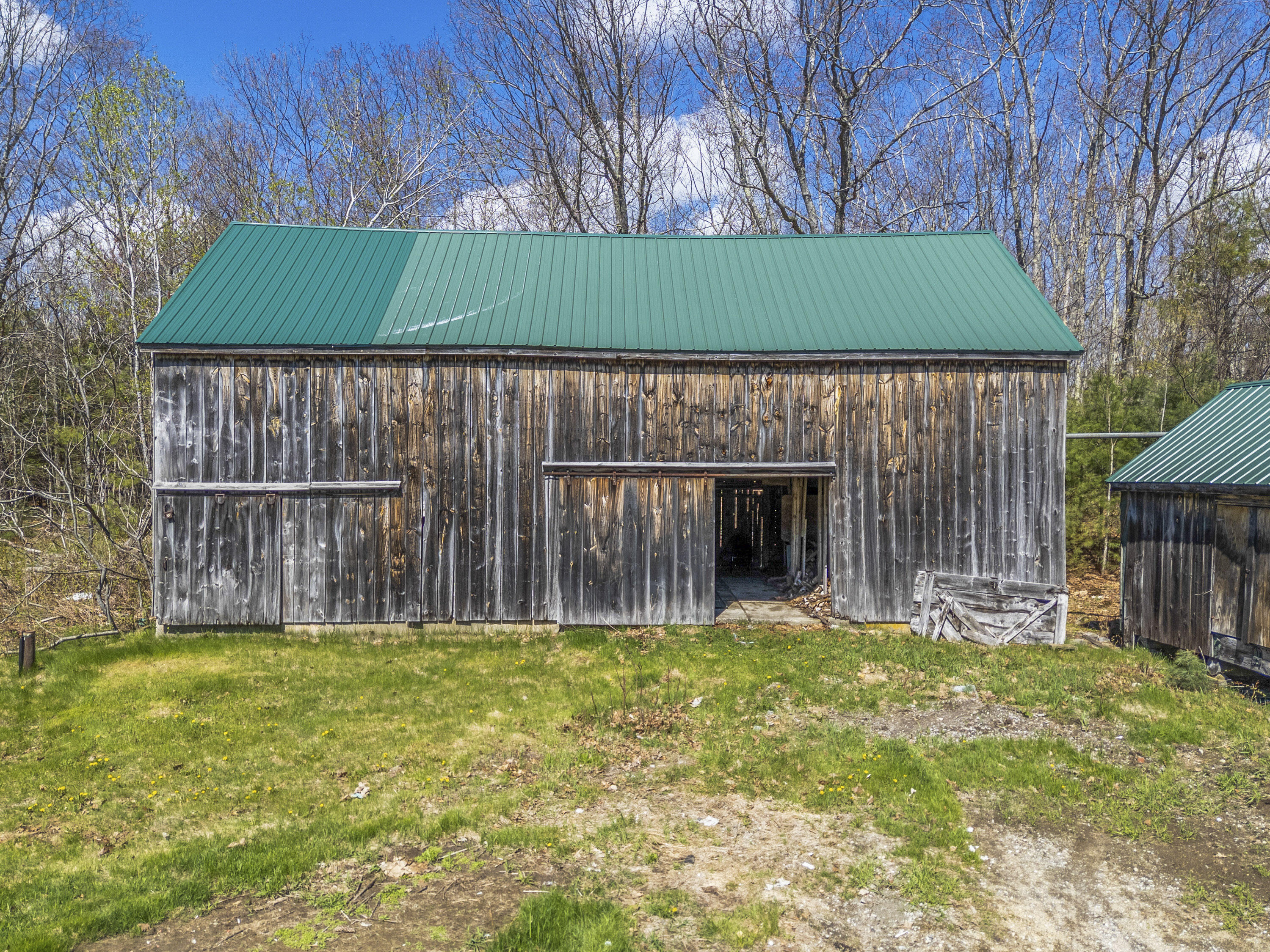222 River Road Richmond ME 04357