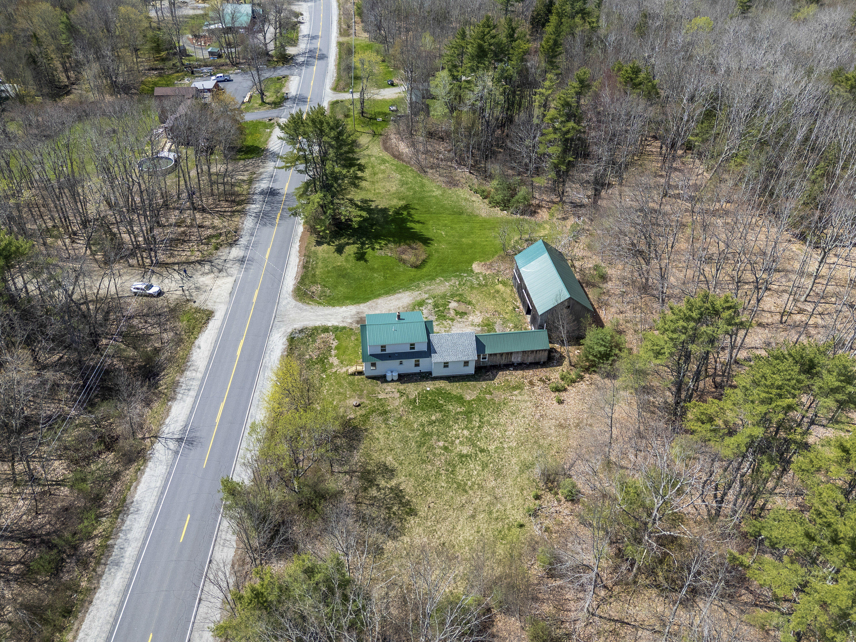 222 River Road Richmond ME 04357