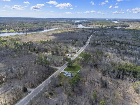222 River Road Richmond ME 04357