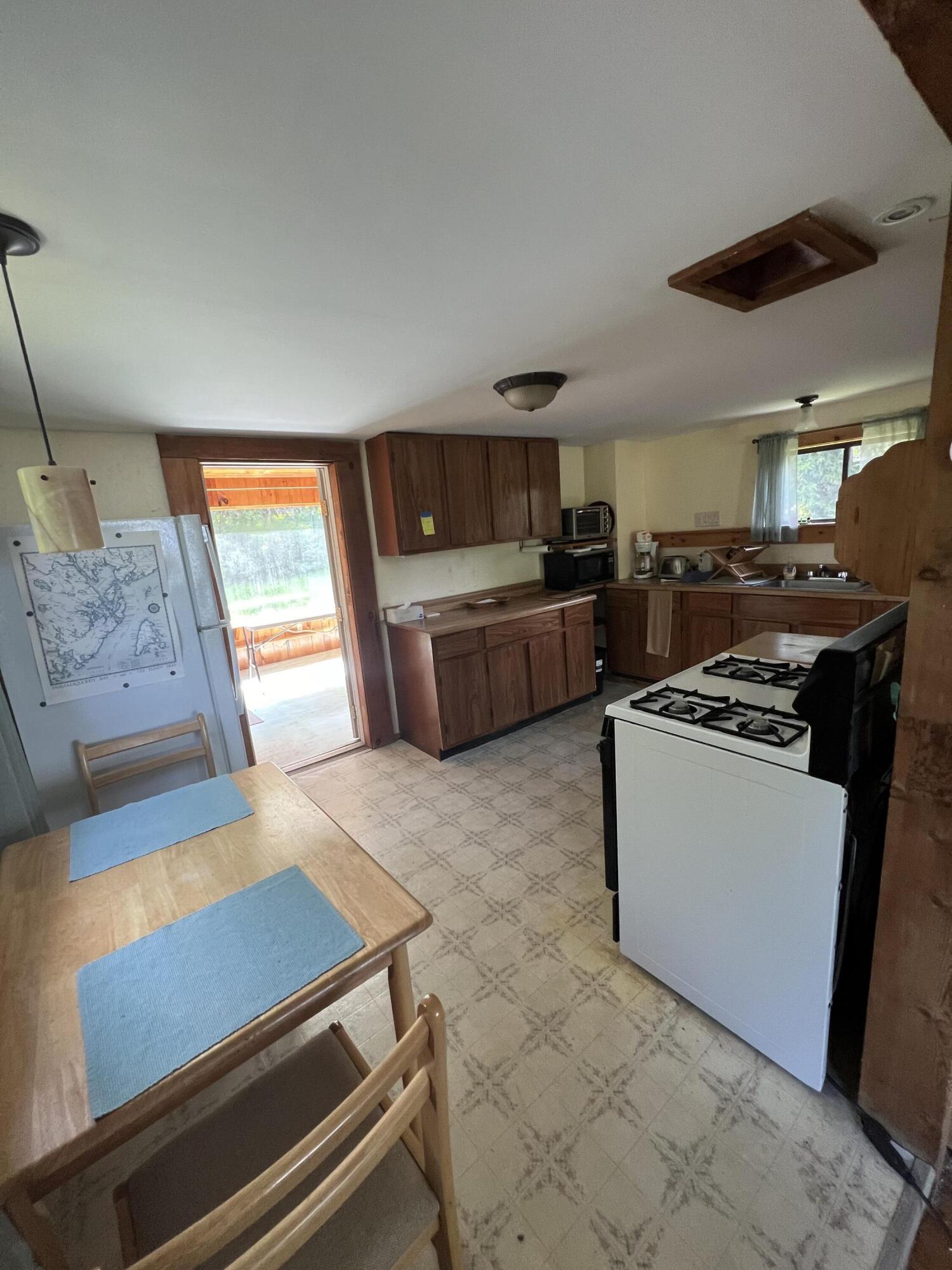 17 Clark Street Eastport ME 04631